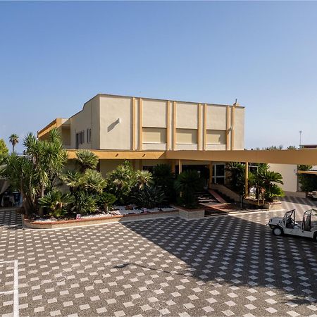 Hotel Villa Bisceglie Dış mekan fotoğraf