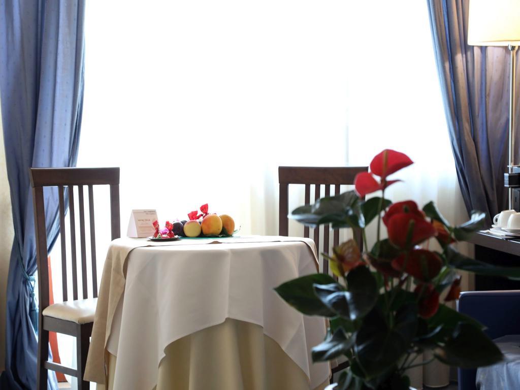 Hotel Villa Bisceglie Dış mekan fotoğraf